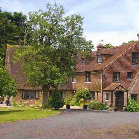 Cleavers Lyng 16Th Century Country House Herstmonceux Extérieur photo